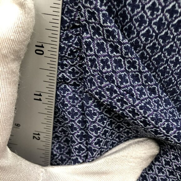 Banana Republic Tailored Shorts Womens Size 10 Blue Diamond Printed Flat Front - Picture 6 of 11